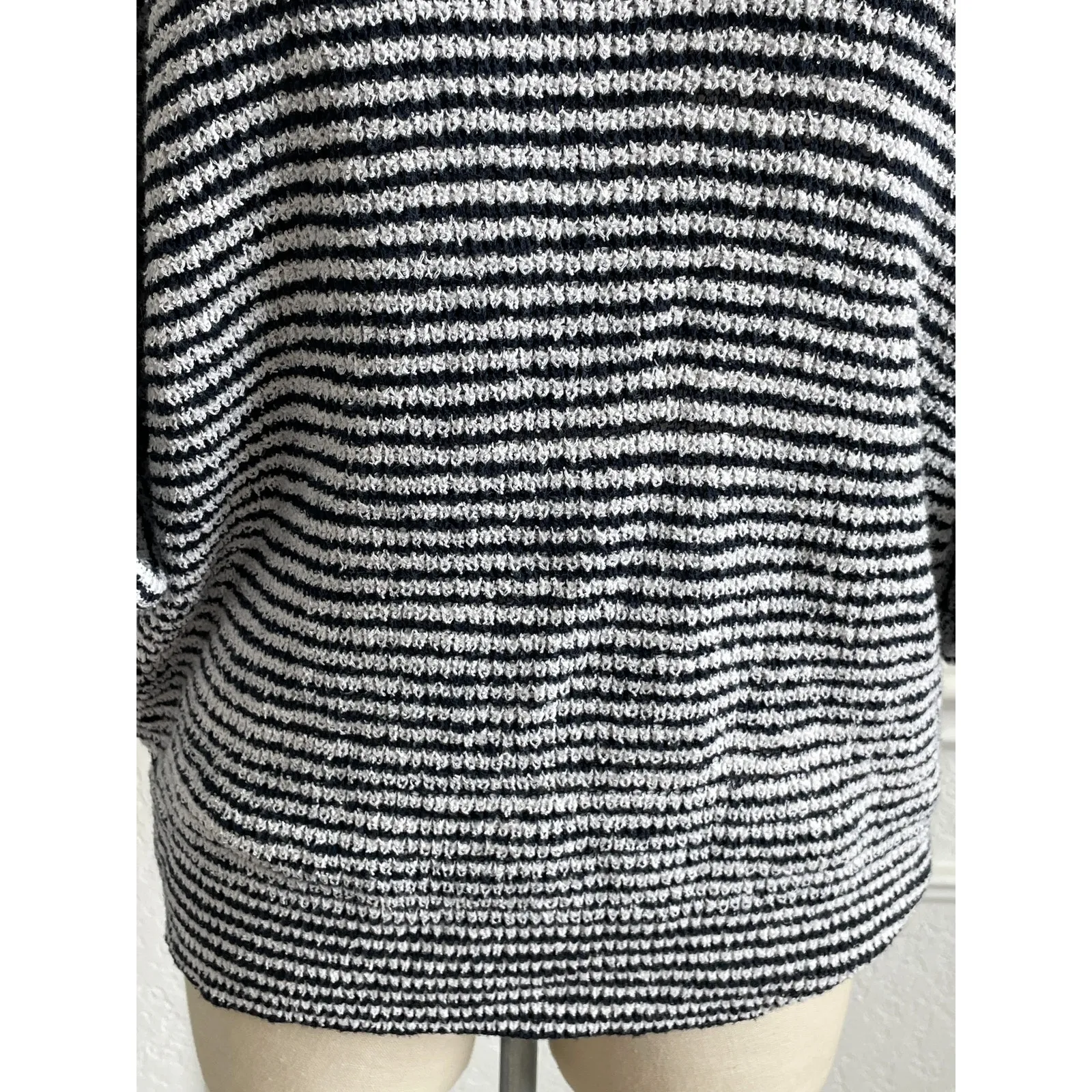 J. Crew Navy White Striped Short Sleeve Sweater Medium - Image 6
