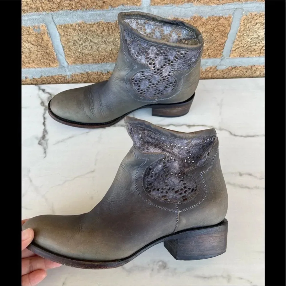 Freebird by Steven Cabcro Lace Boot size 7M - Image 3