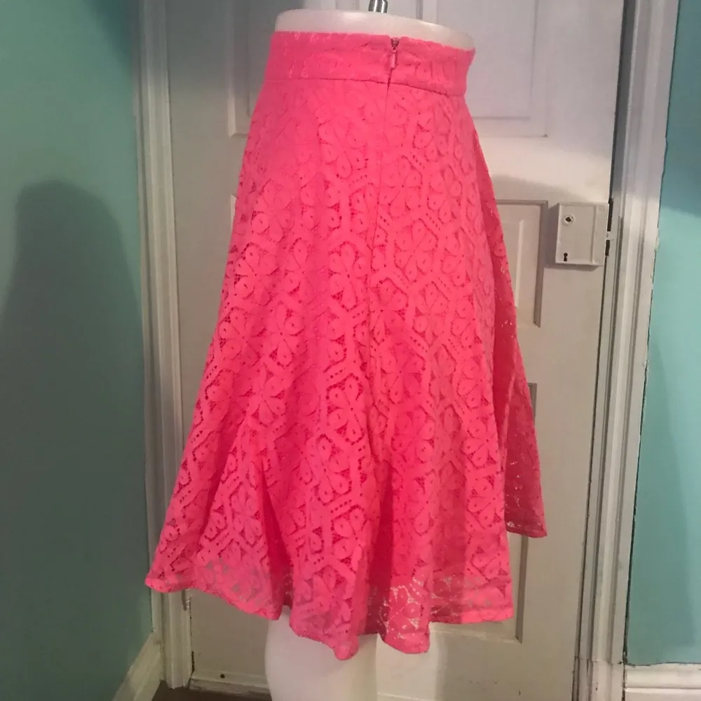 Lilly Pulitzer Pink Lace Skirt Sz0 - Image 2