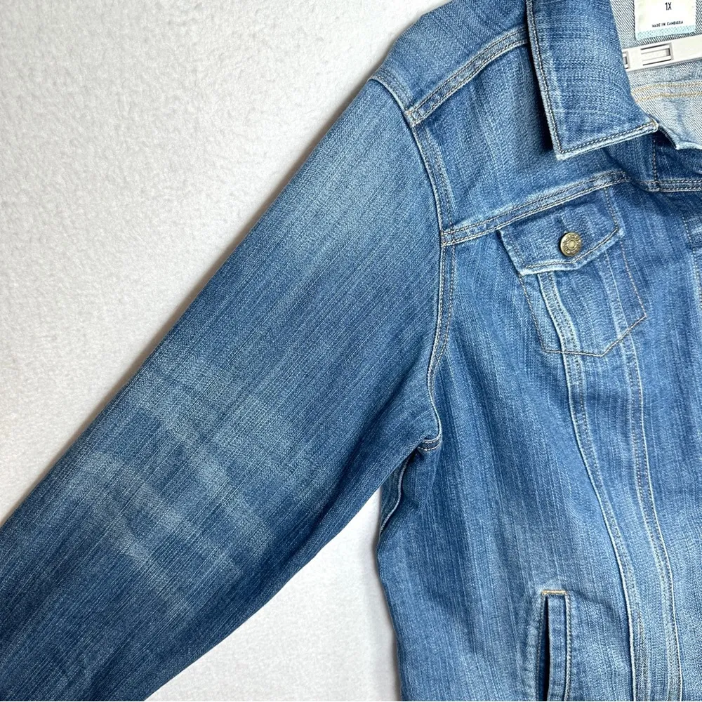 Old Navy Denim Jean Jacket Women's 1X Plus Blue Medium Wash Pockets Stretch - Image 3