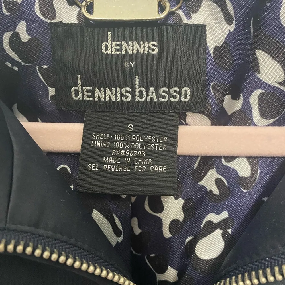 Dennis Basso Chic Navy Blue Zip Up Jacket Size Small. - Image 6