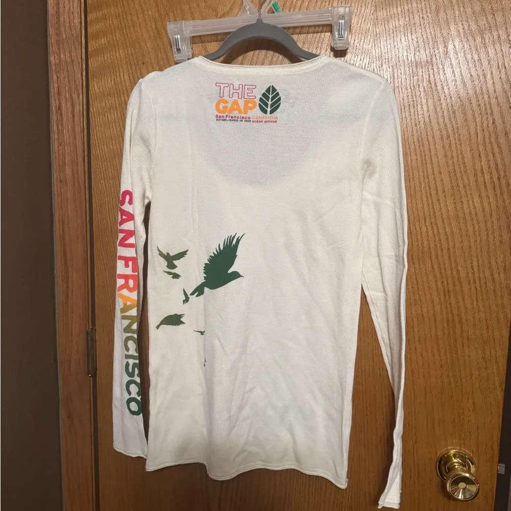 Long sleeved waffle knit size large NWT Gap - Image 6