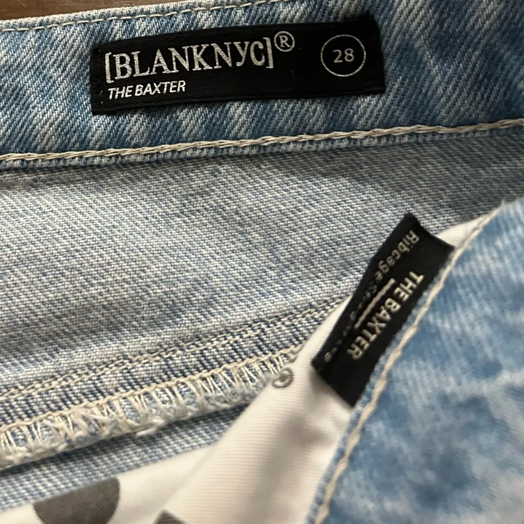 Blank NYC Women’s Baxter Color-Block Straight Leg Jeans Size 28 Style 70RK3038 - Image 10