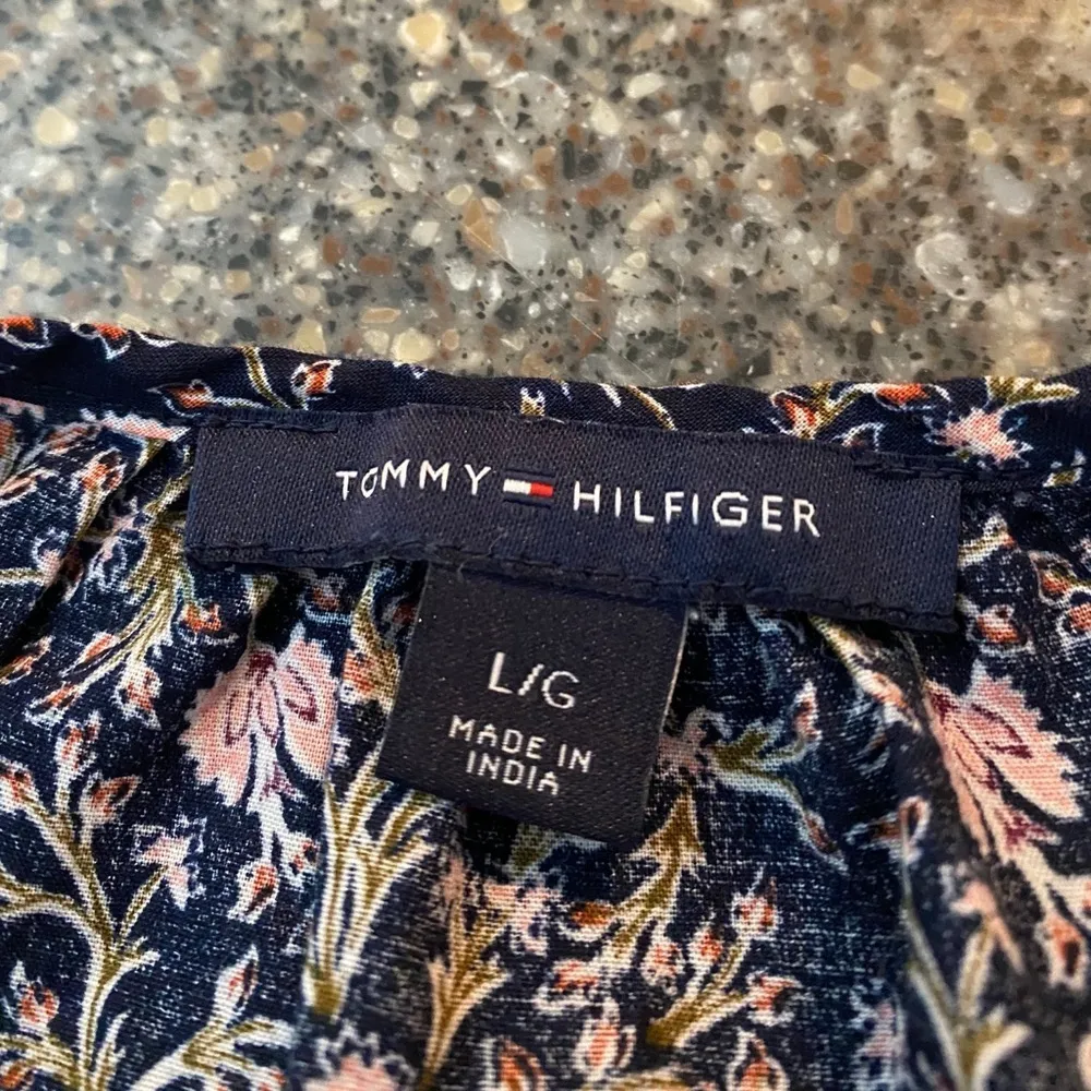 Tommy Hilfiger Floral Top - Image 4