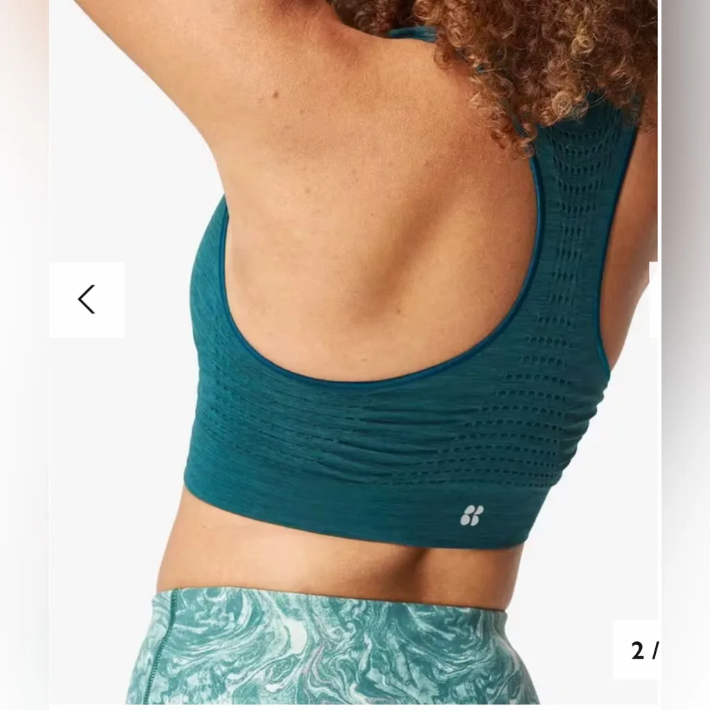 Sweaty Betty Stamina June Bug Green Teal Sports Bra Size Medium - Image 2