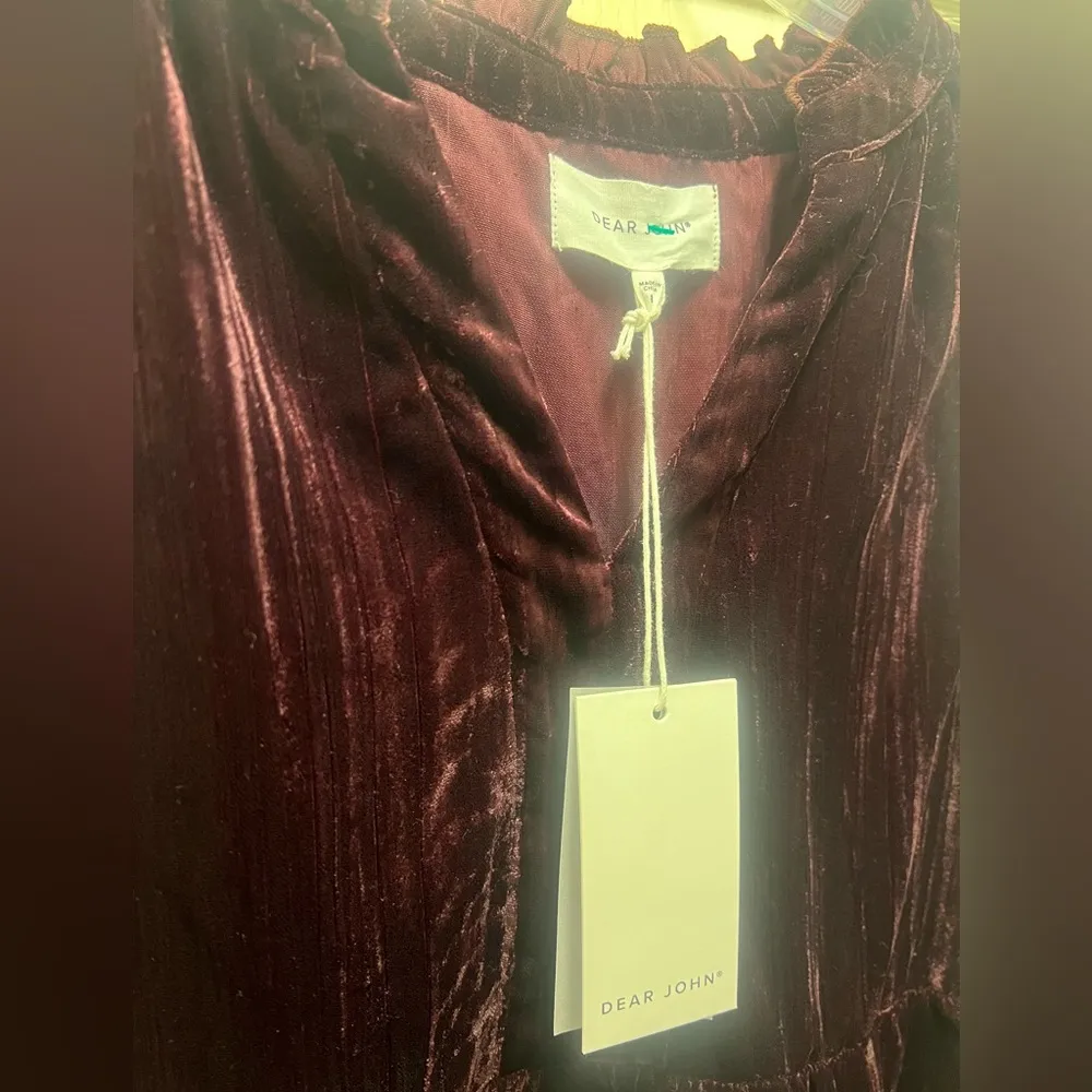 Womens dear John boutique Maroon purple velvet dress - Image 3