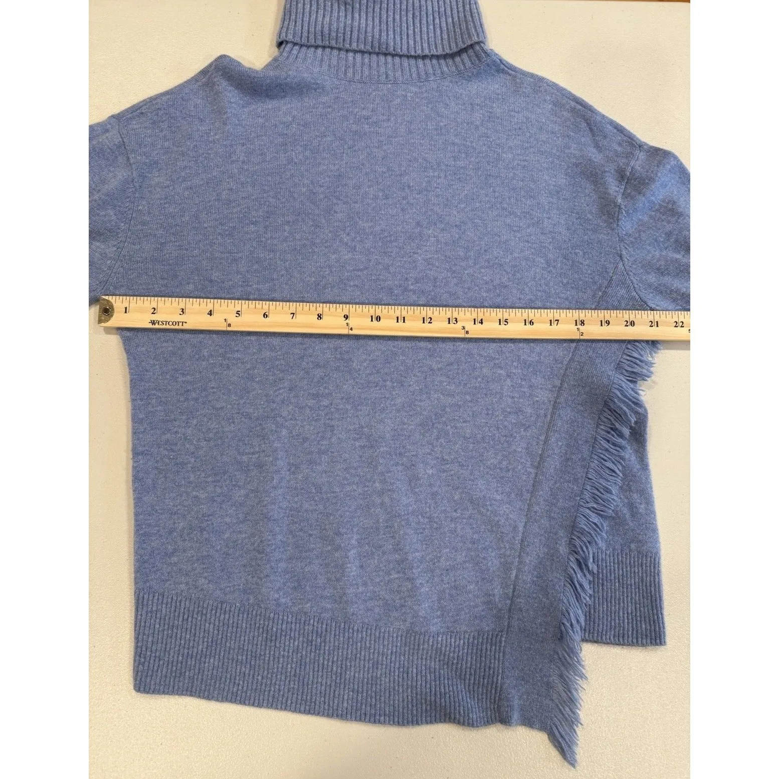 Vineyard Vines Sweater Women Medium Fringe Cashmere Coastal Preppy Minimal - Image 4