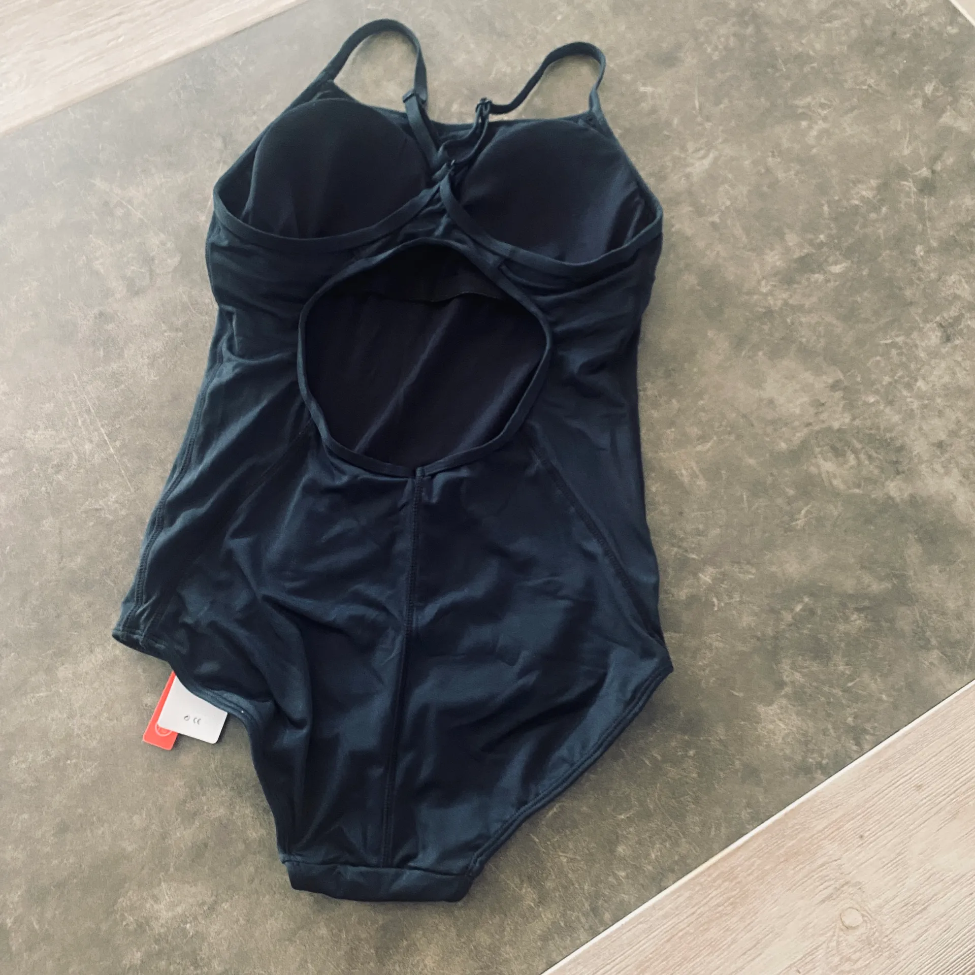 Women's Athletic Training Adjustable Strap One Piece Swimsuit - Image 7