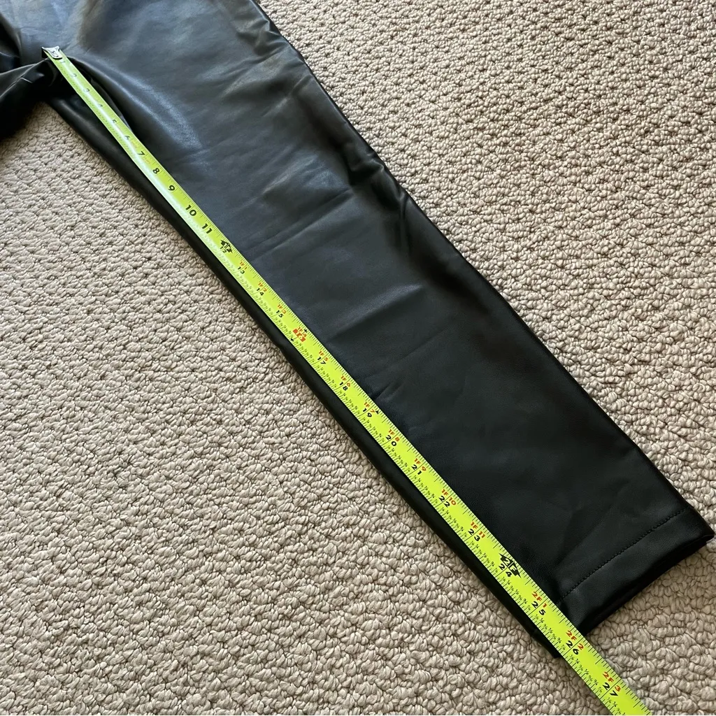 Abercrombie & Fitch Black Vegan Leather High Waisted Legging Small - Image 6