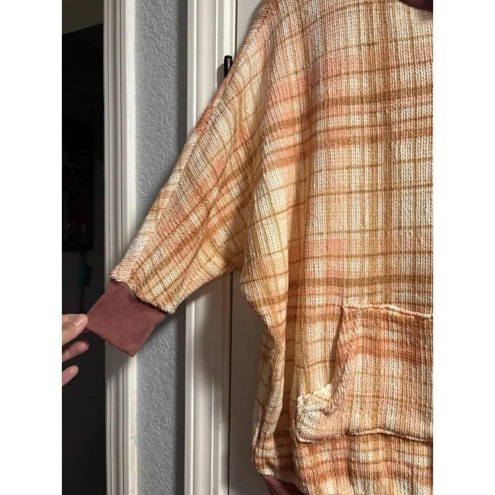 Taylor & Sage Womens Front Pocket Pullover Lightweight Shirt Medium - Image 2