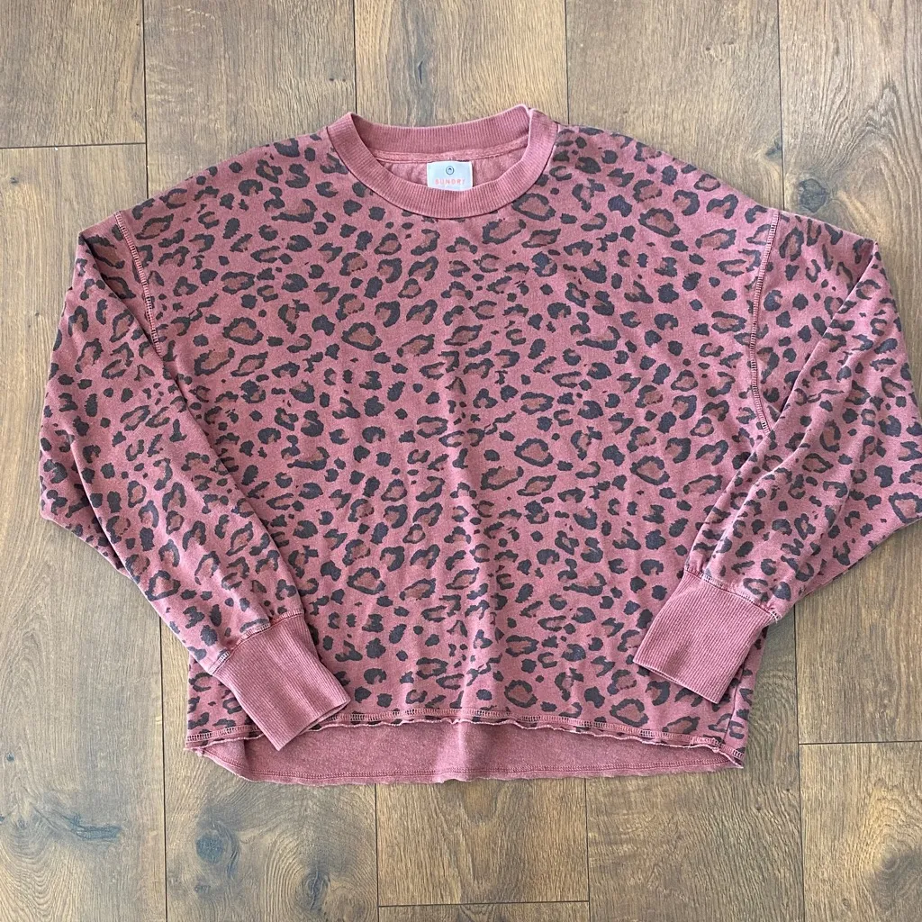 Sundry Leopard Matching Sweat Set - Pullover Sweatshirt & Jogger Sweatpants S/M - Image 2