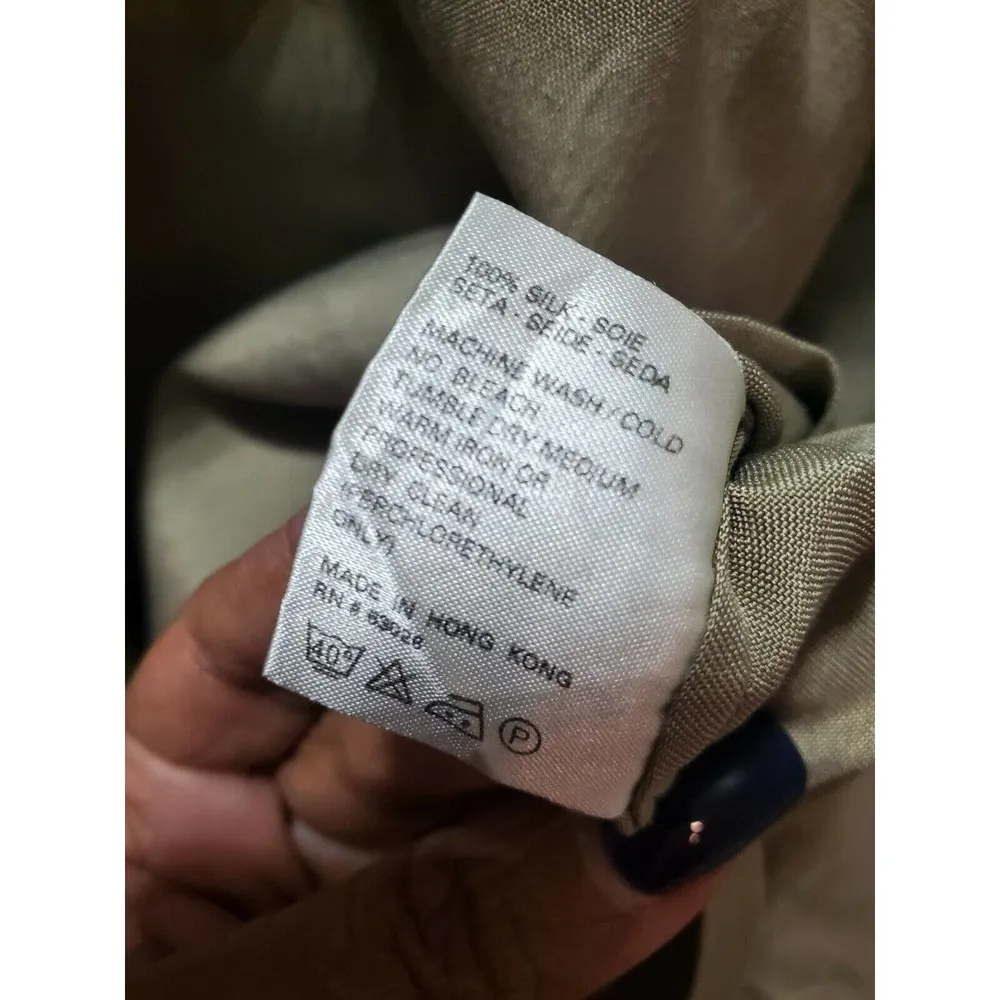 Go Silk Women's Beige 100% Silk Slit Sleeve Button Front Cardigan Size 3 - Image 11