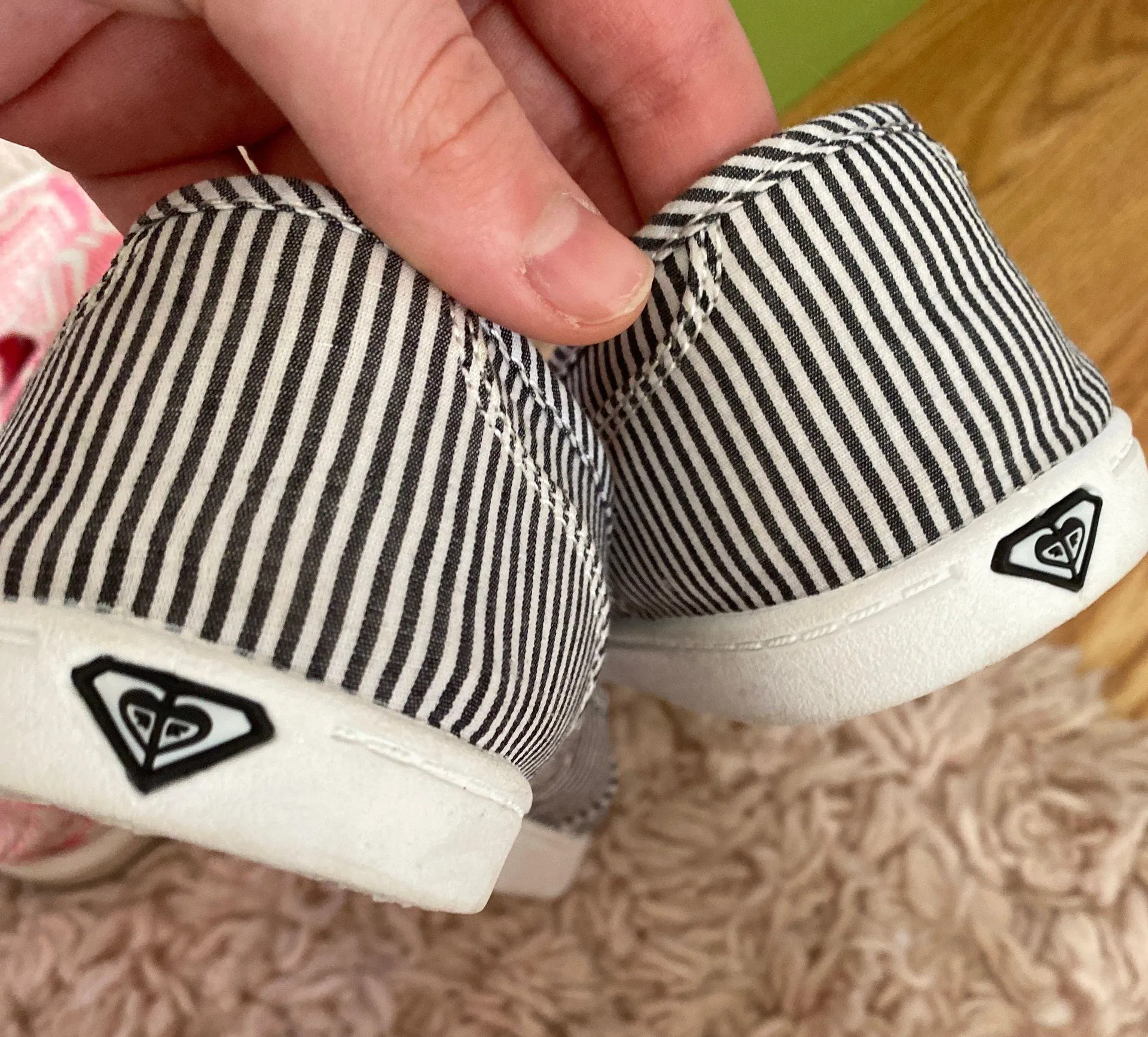 Roxy slides - Image 3