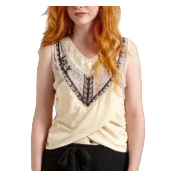 Free People Sahara Beaded Crochet Cross Over Tank Top in Tea Size Medium Womens - Image 9