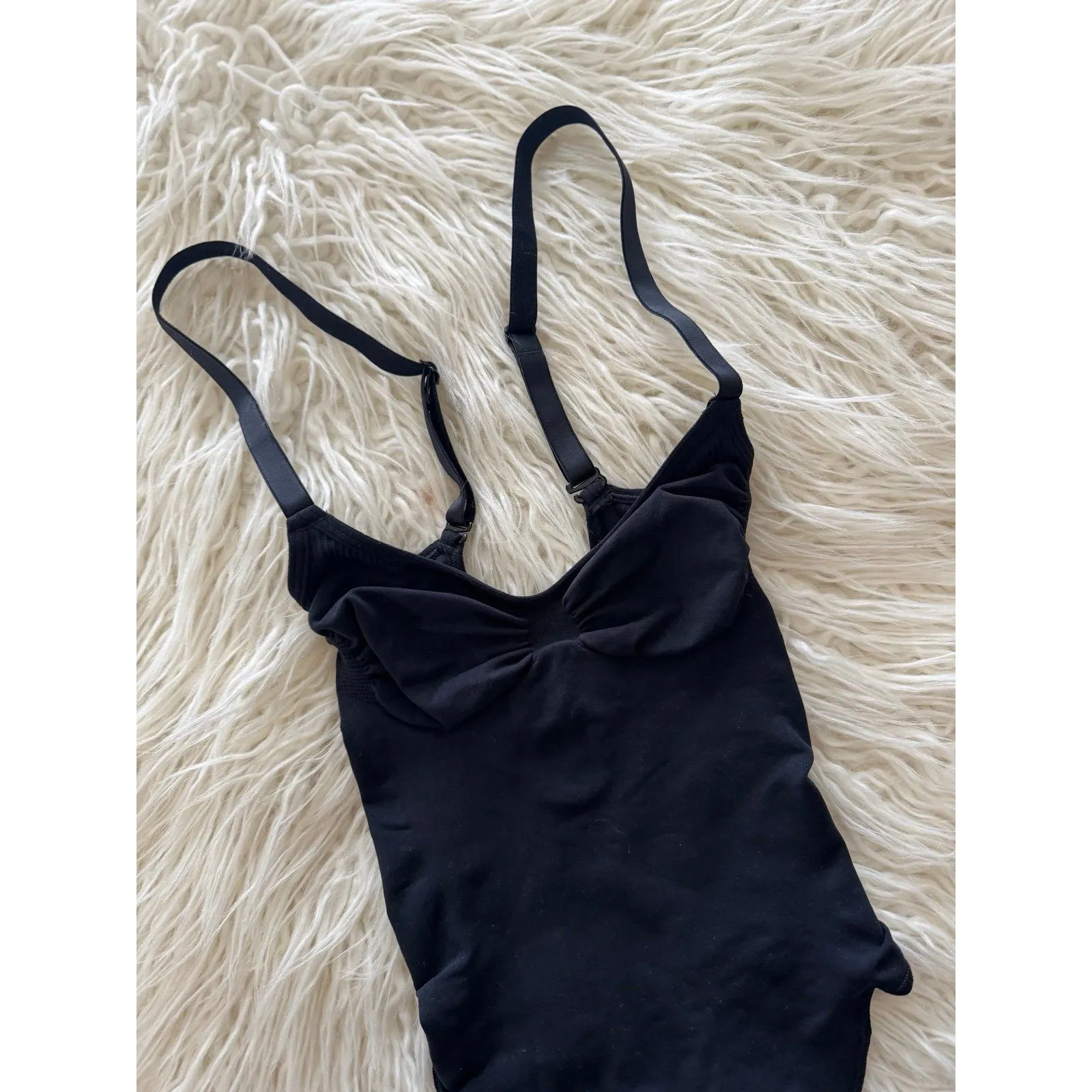 Skims Seamless Sculpt Low Back Thong Bodysuit Onyx Size XS - Image 3