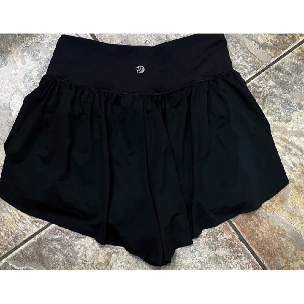 iuga 2 In 1 Shorts ~ V Waist Size Medium ~ Black - Image 4