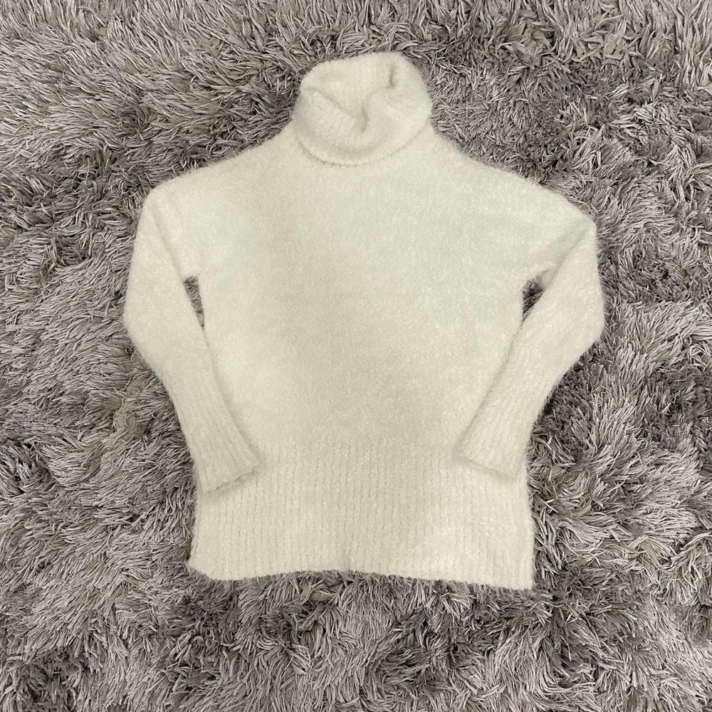 Aerie Fuzzy Eyelash Oversized Turtleneck Sweater - Image 3