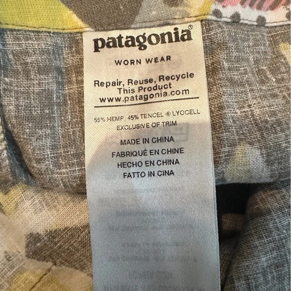 Patagonia Garden Island Palm Leaf Print Tie Waist Shorts in Marrow Gray Sz L NEW - Image 6
