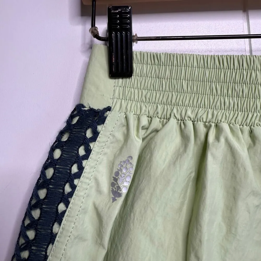 Free People shorts activewear Small high rise water resistant hiking lightweight - Image 4