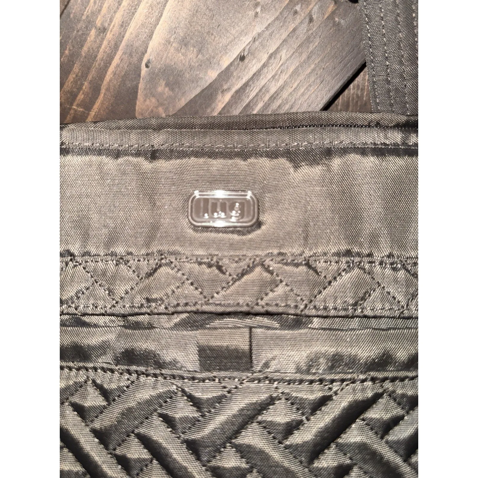 LUG Avion Brown Gold Glitter Large‎ Quilted Shoulder Tote Travel Bag NWOT - Image 2