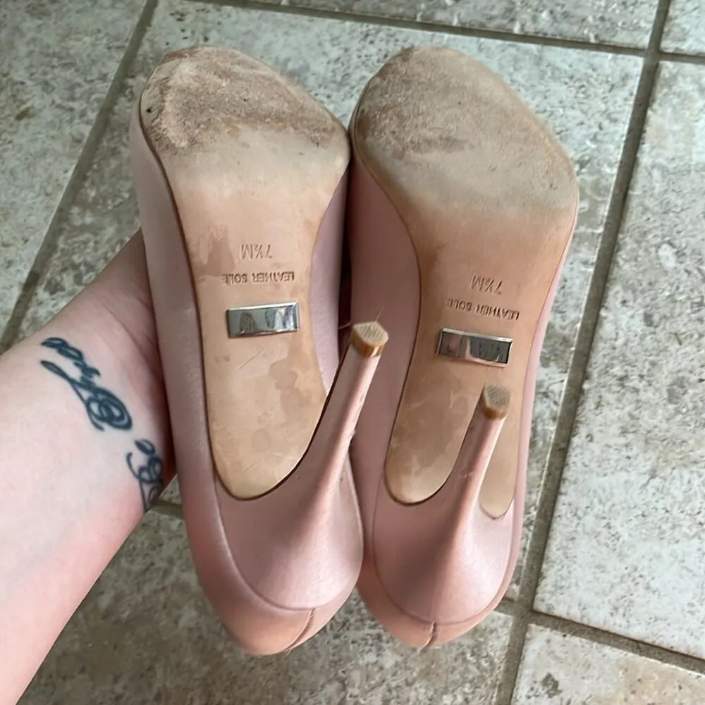 Badgley Mischka Lavender II Dress Pump Blush Satin - Image 13