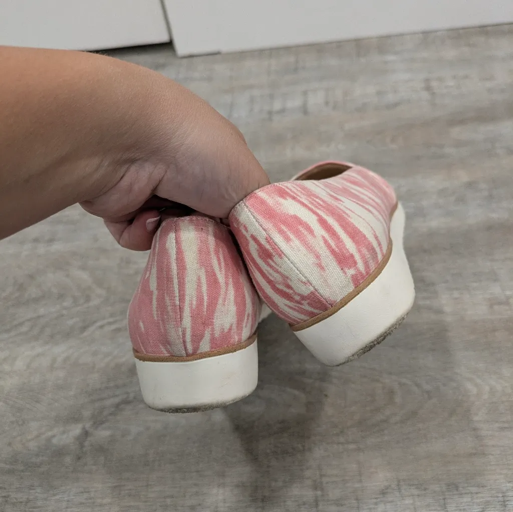 LifeStride Blue Next Level Slip-ons Size 7 - Image 4