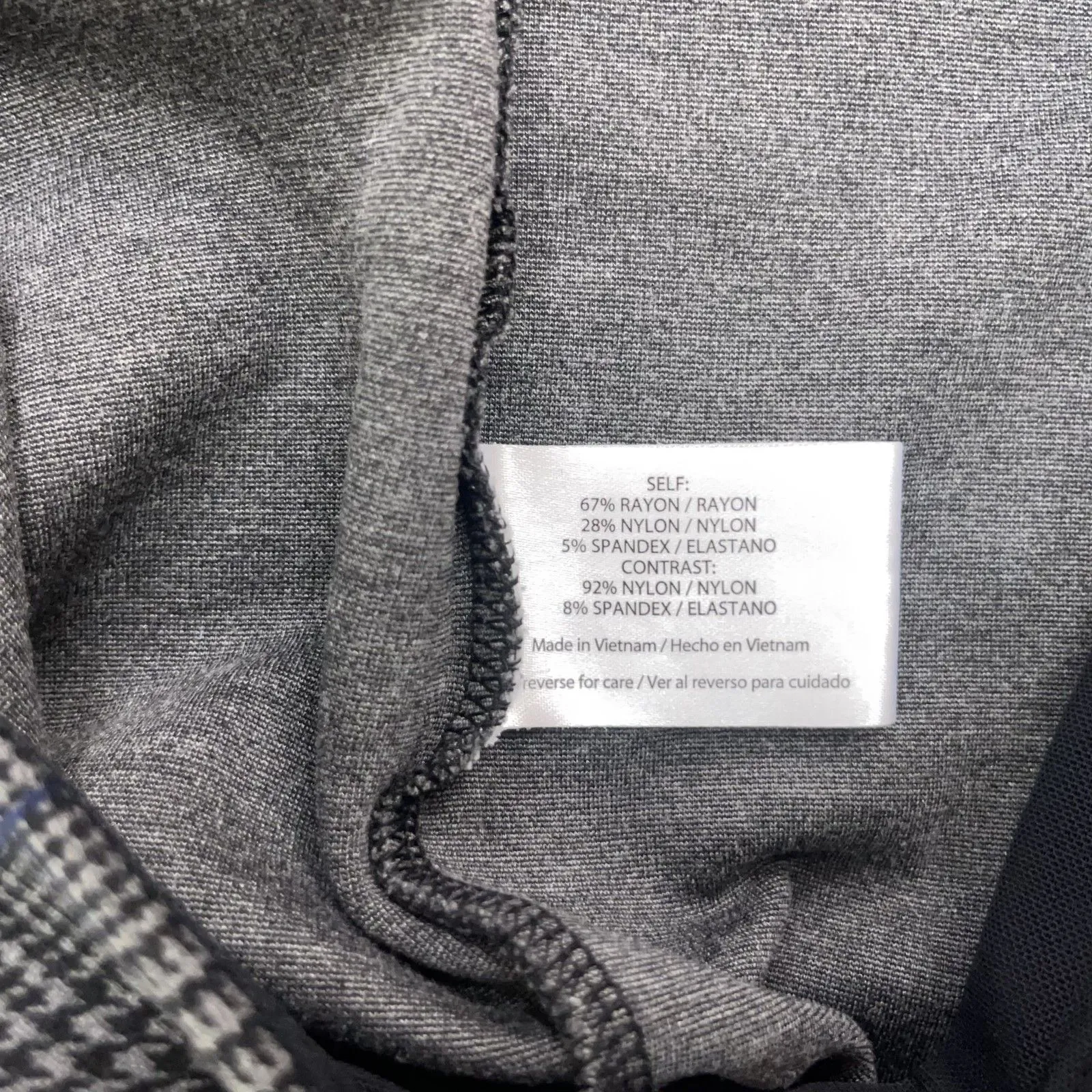 Three Dots High Rise Leggings in Mini Houndstooth Plaid Check - Image 9