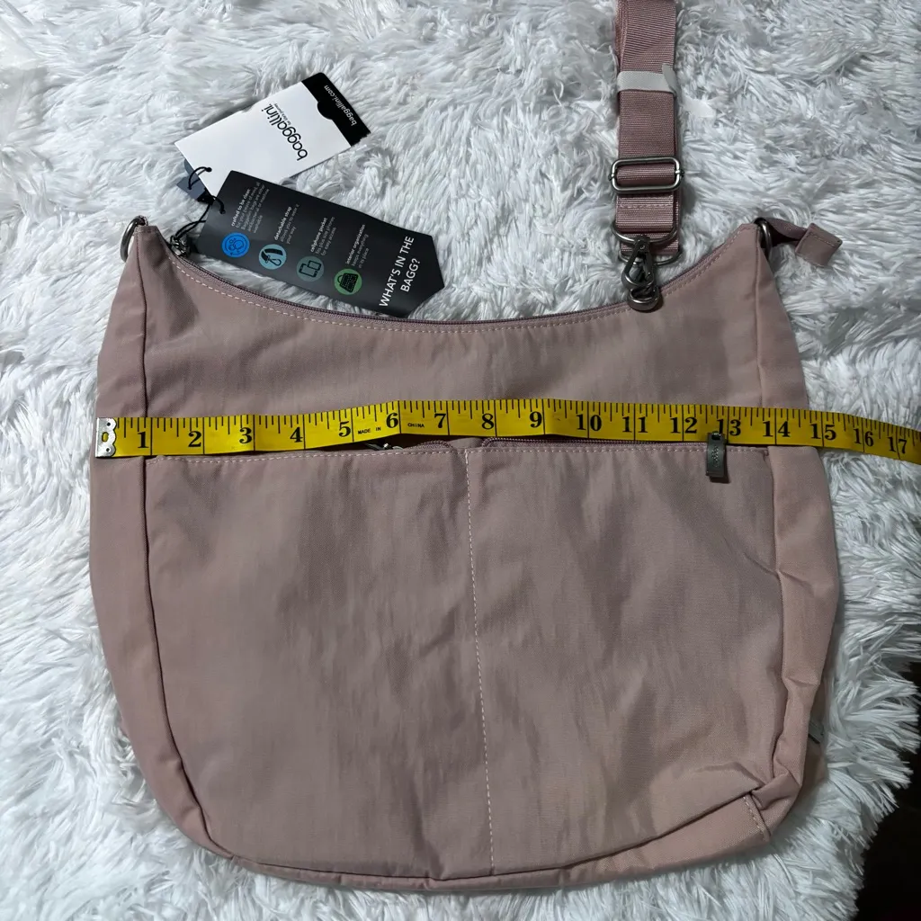 Baggallini Soft Pink Crossbody Bag - Image 4