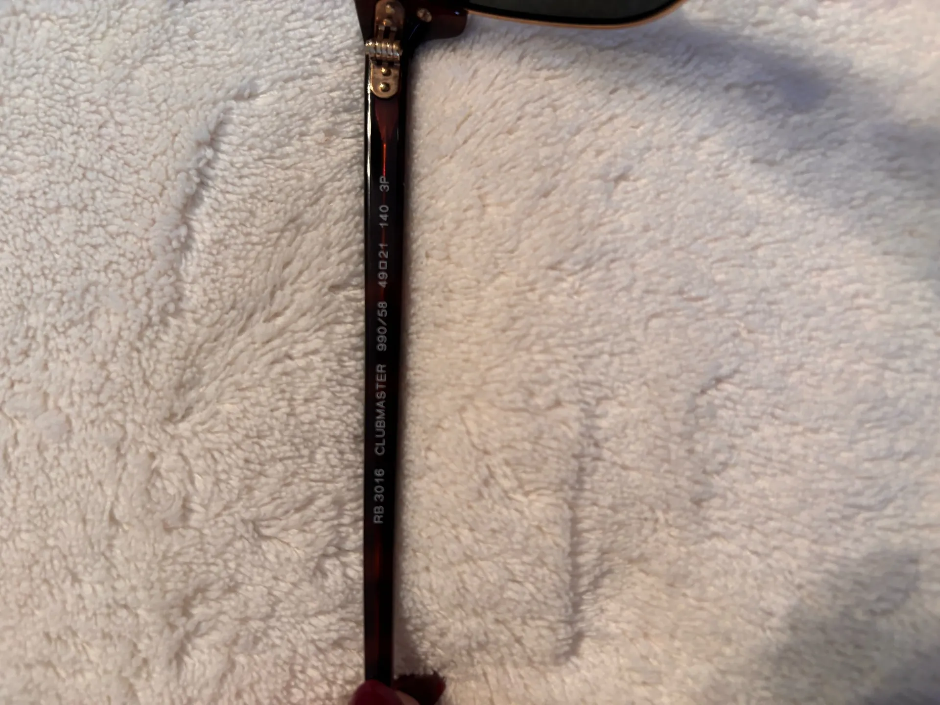 Ray-Ban Sunglasses Polarized - Image 4