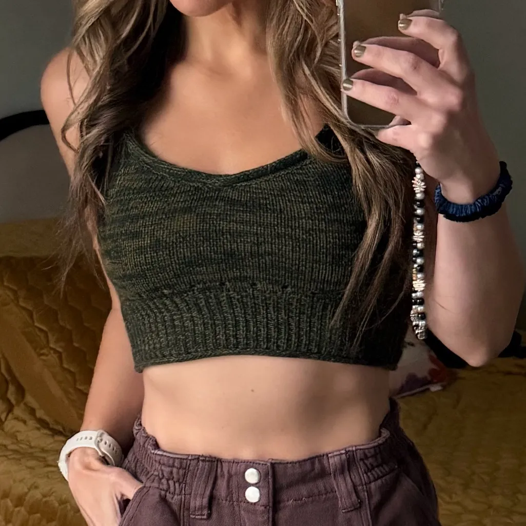 UO urban outfitters Dark Green marled Knit Crop Top sweater ribbed xs - Image 6