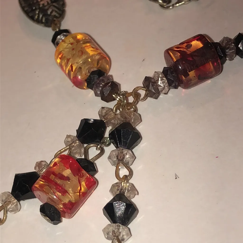 Elegant Beaded Boho Fringe Tassel Necklace with Red Accents - Image 4