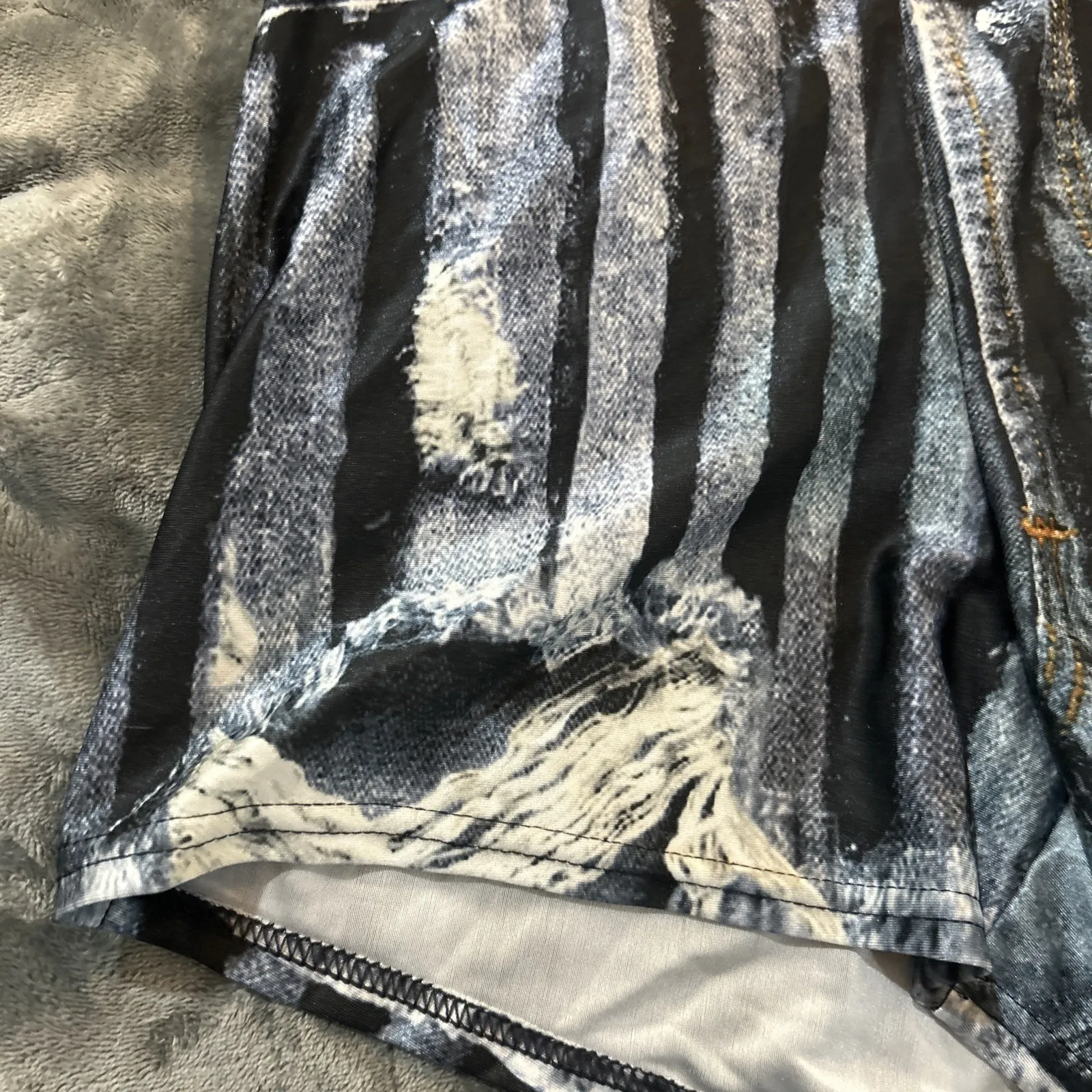 Harley Quinn Costume Birds of Prey Women's Medium 6 - Image 6