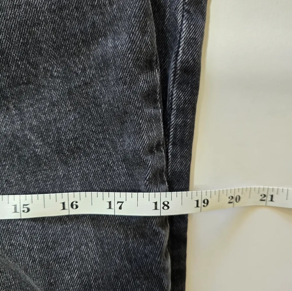 Abercrombie & Fitch Black 90s Straight Ultra High Rise Jeans Size 28/6 - Image 7