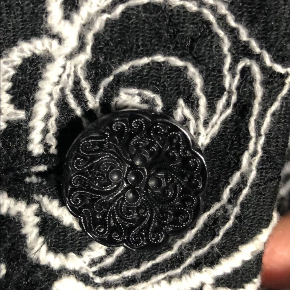 Josephine Chaus! Black embroidered blazer - Image 7