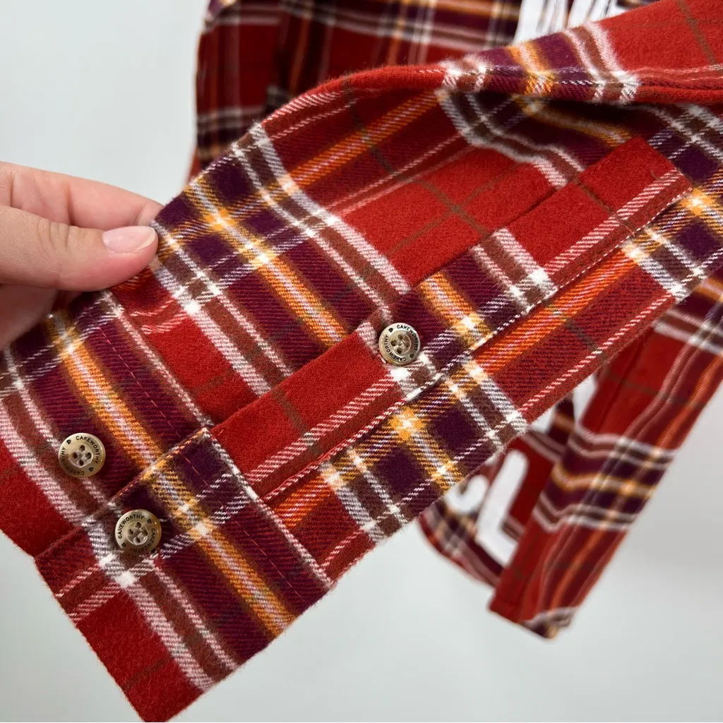 Cakeworthy Hocus Pocus Mary Flannel Red - Image 10