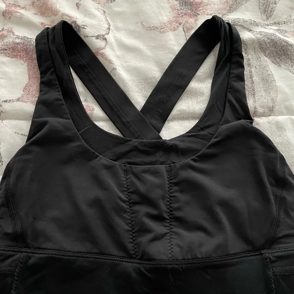 Lululemon Stuff Your Bra Tank II black athletic tank top, size 6 athleisure - Image 14