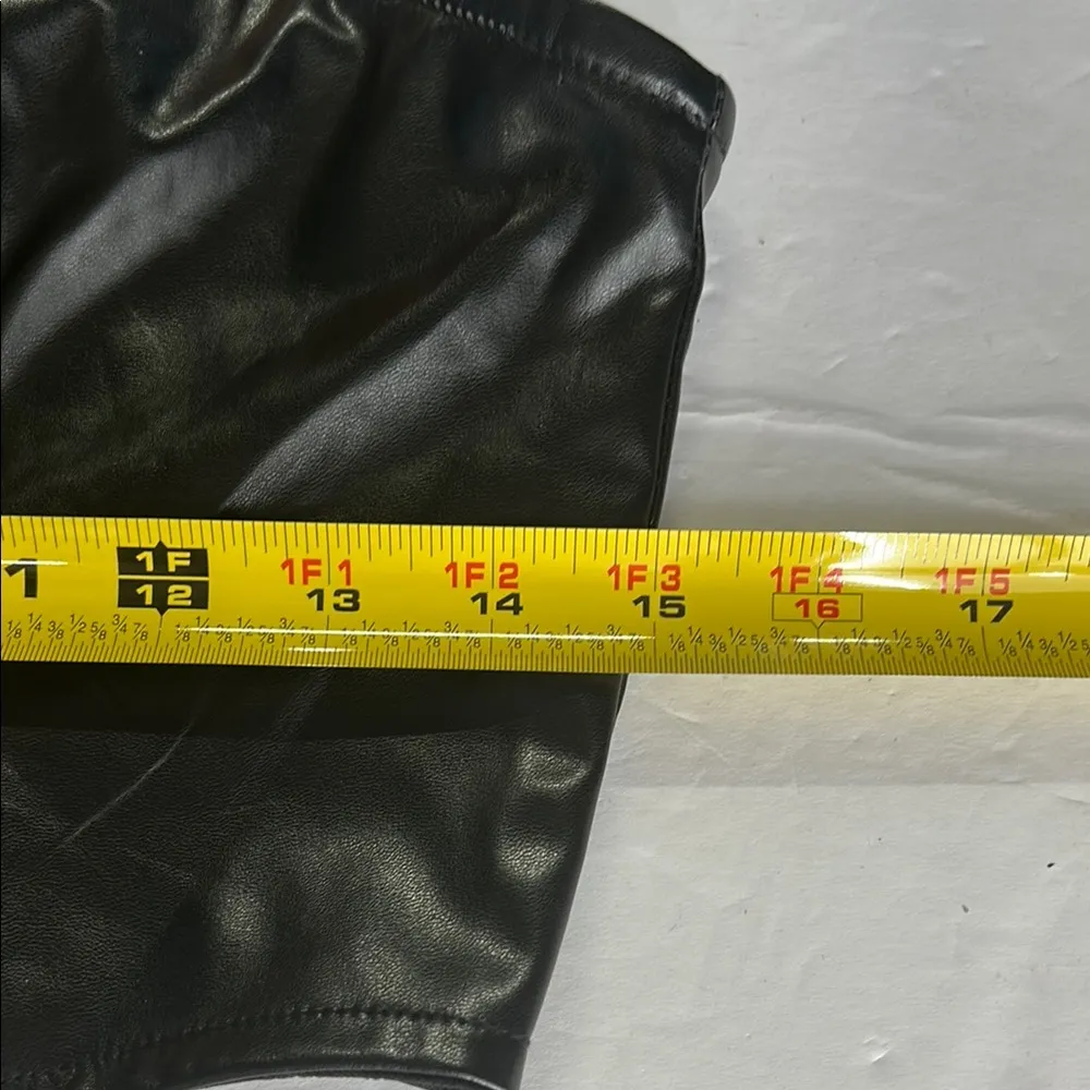 Wild Fable faux leather Black corset Crop Top zip back M concert festival party - Image 10