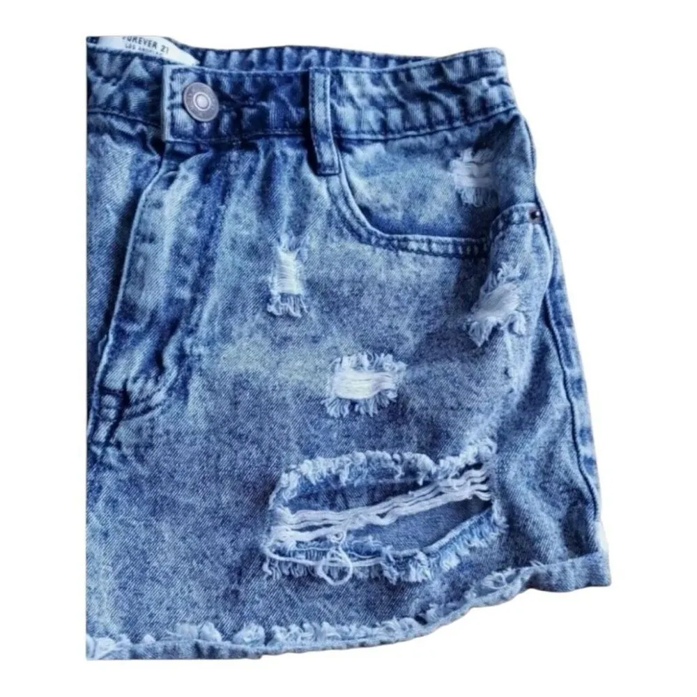 Forever 21 Blue Denim High-Rise Jean Shorts Size 28 Ripped Frayed Raw Hem Casual - Image 3