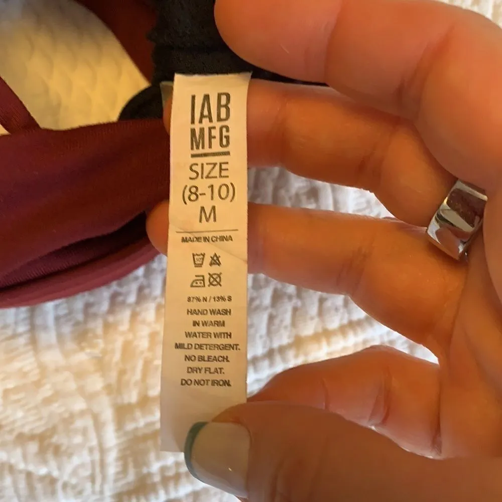 𝅺new IAB MFG Namaste Wine Sport Bra M Purple Size M - Image 5