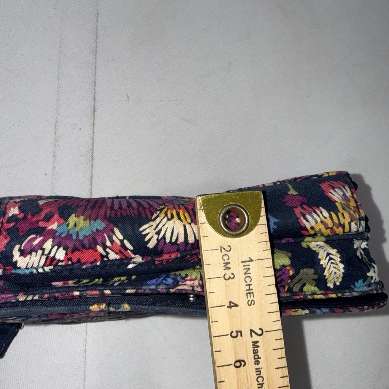 Vera Bradley Blue Floral Retired Carry All Accordion Retired Wristlet Wallet - Image 5