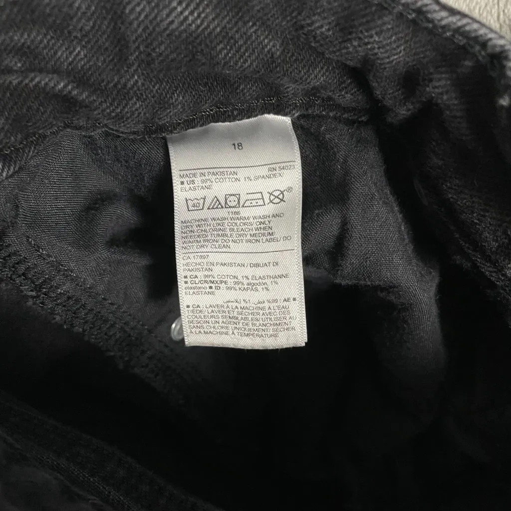 Old Navy Higher High-Rise O.G. Straight Jeans Women’s 18 Black Denim Minimalist - Image 7