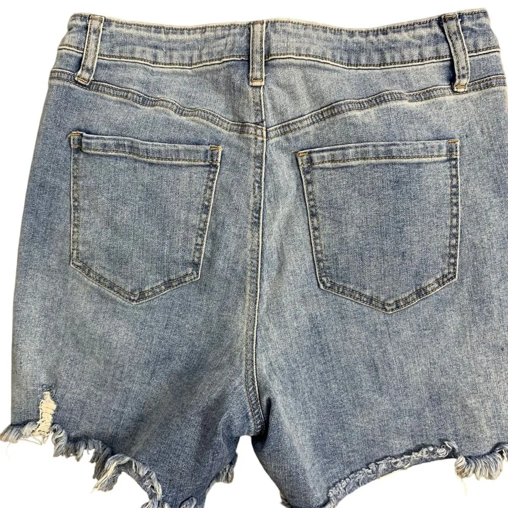A Beautiful Soul Mid Rise Denim Shorts 10 Med Wash Distressed Patches 5 Pocket - Image 4