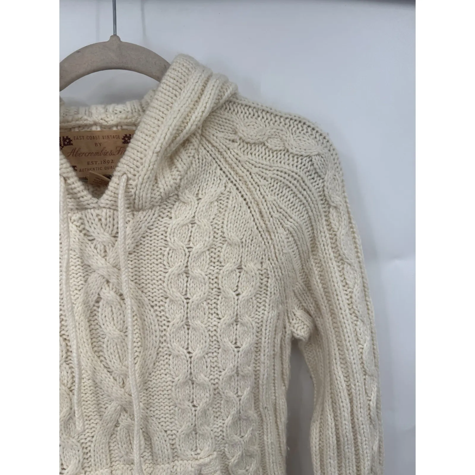 East Coast Vintage A & F Lambswool Blend Cable Knit Hooded Sweater Women M Cream - Image 8