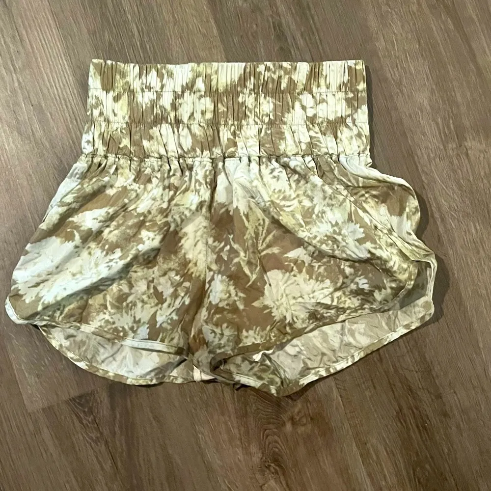 Free People shorts - Image 3