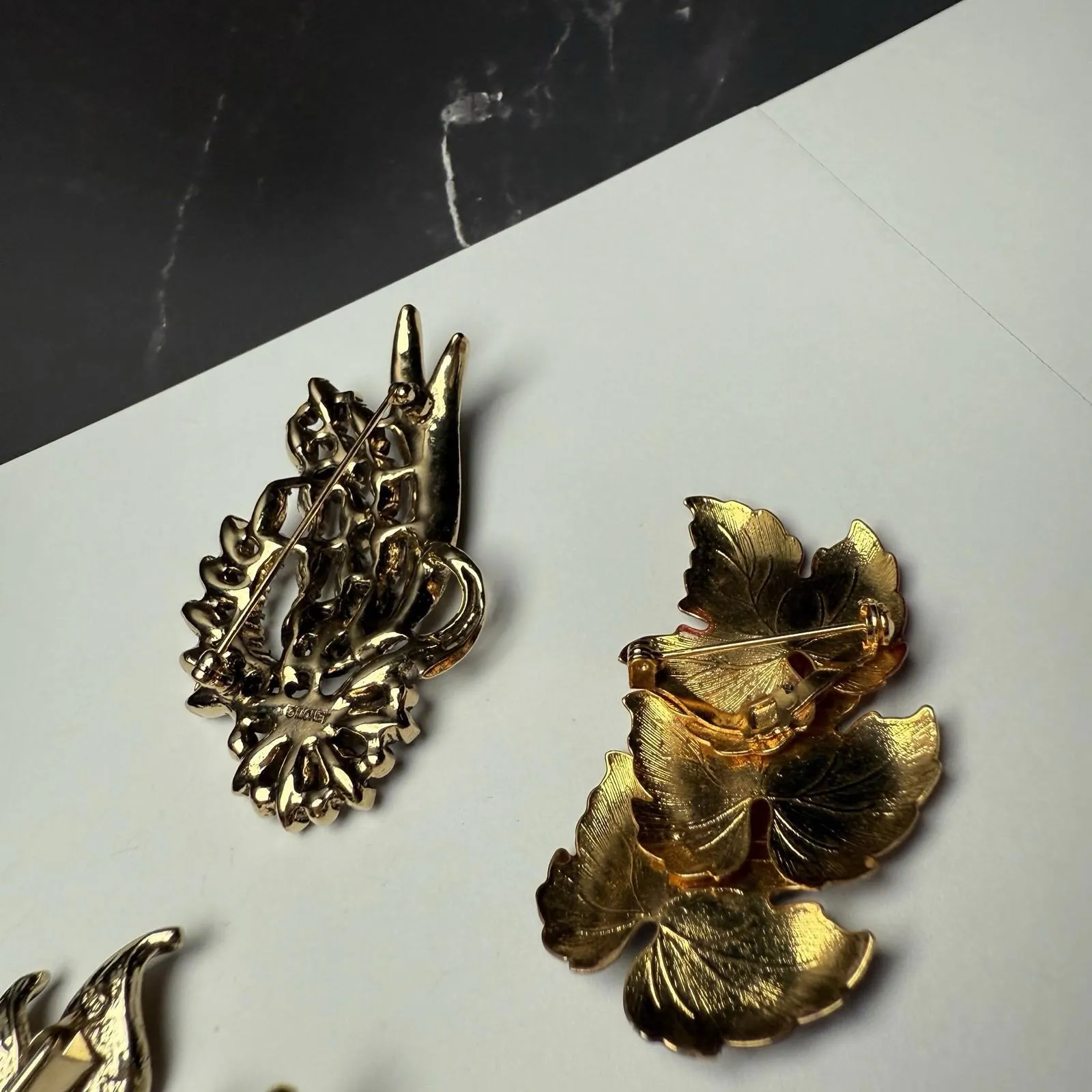 Autumn Leaves Fall Brooch Pins Lot Of 4 Gold Tone Some Enamel Some Rhinestone - Image 12