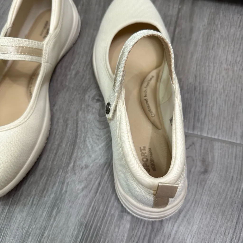 Elegant Cream Women's Sneakers Size 10 - Image 6