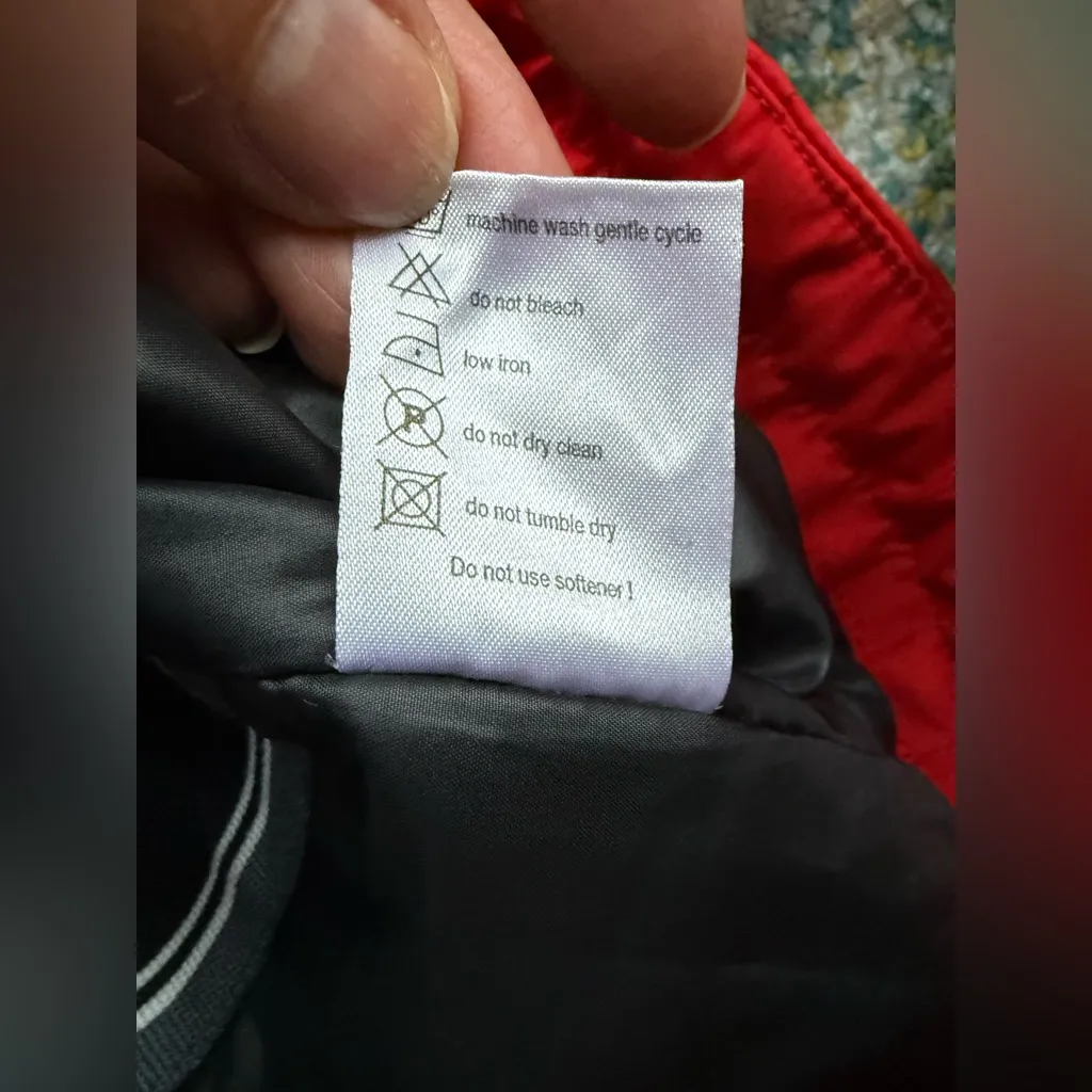 Bogner red hooded lined logo winter coat, size 12 Black - Image 12