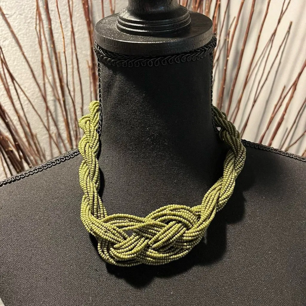 🌺BUNDLE OF SIX BEADED BOHO NECKLACES🌺 Silver - Image 7