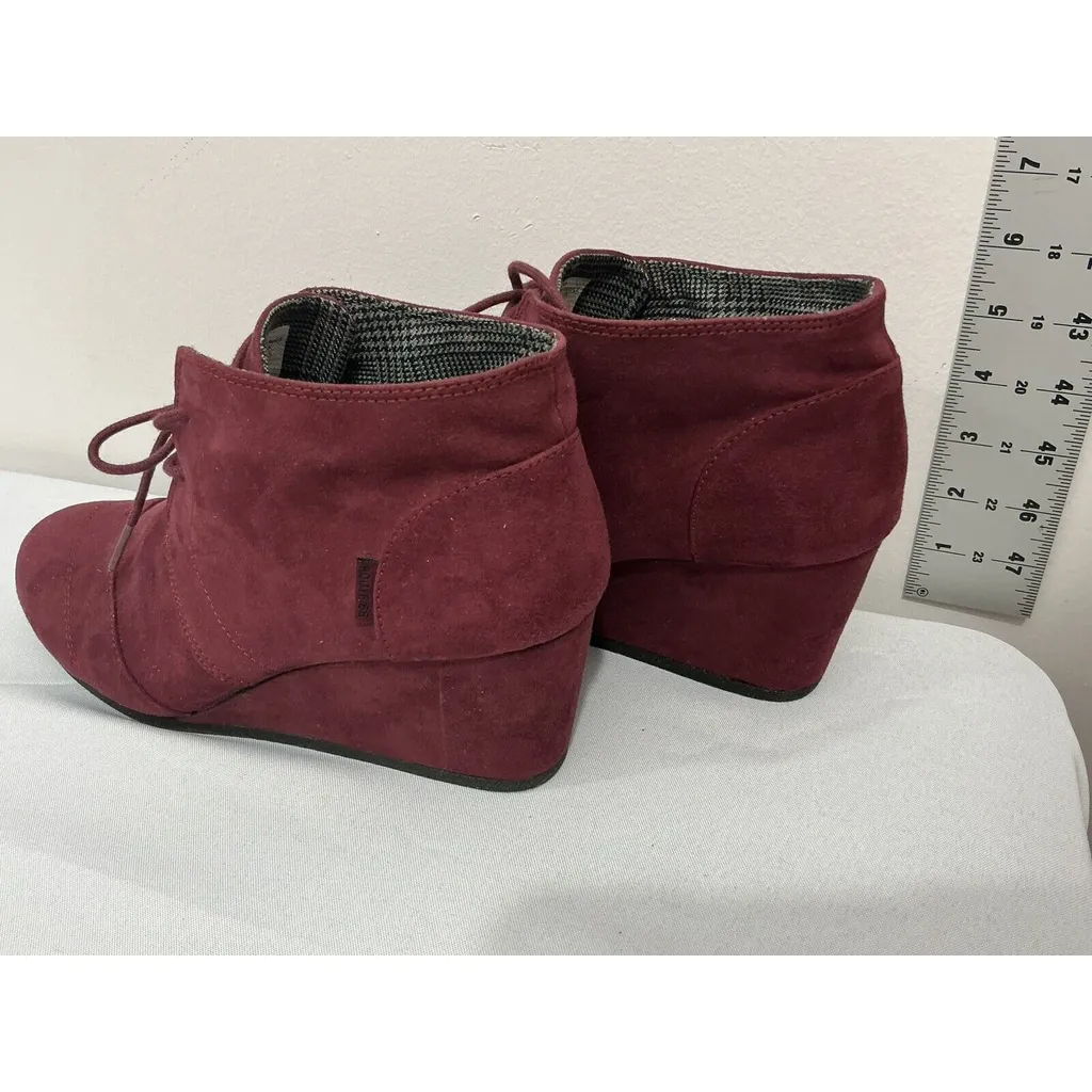 Womans Route 66 Tadi Wine 11m Wedge Lace Up Ankle Boots - Image 4