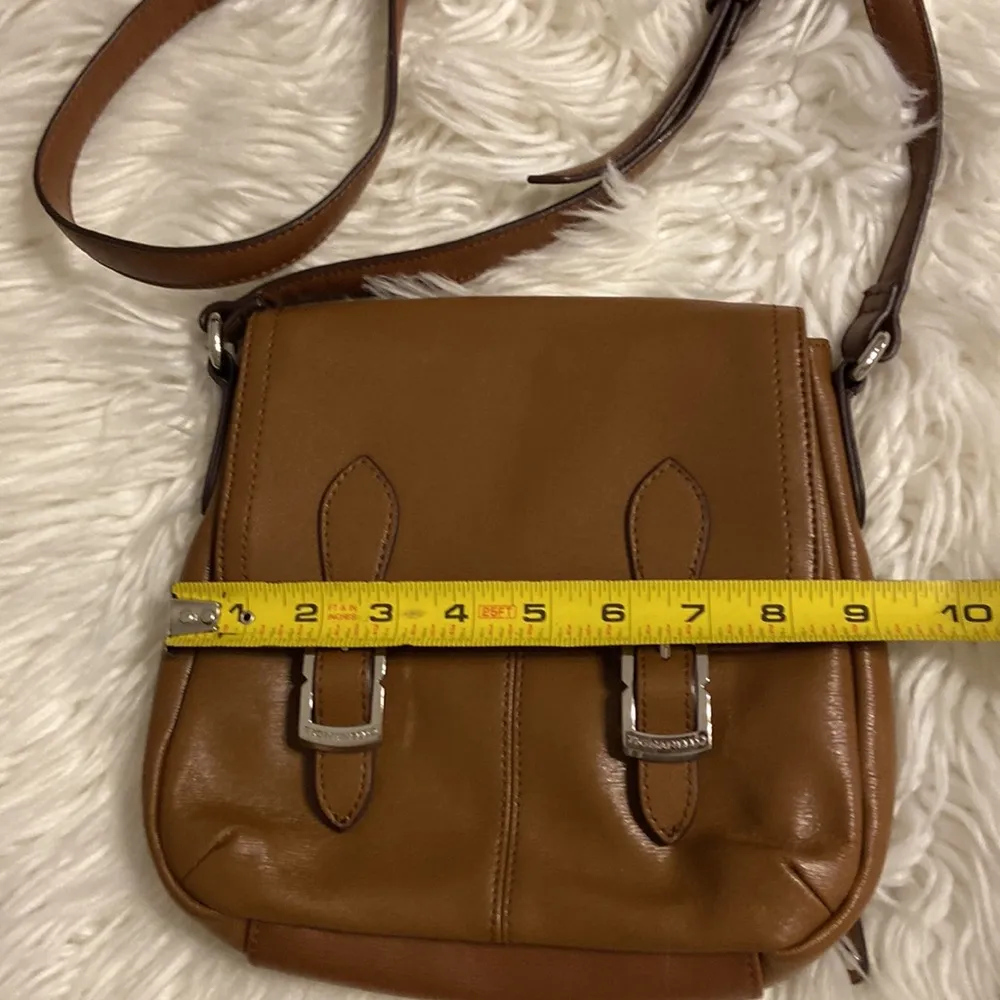 TIGNANELLO Purse color tan / brown excellent condition see pictures for conditio - Image 11